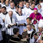 Le gouvernement dissout le mouvement catholique intégriste Civitas