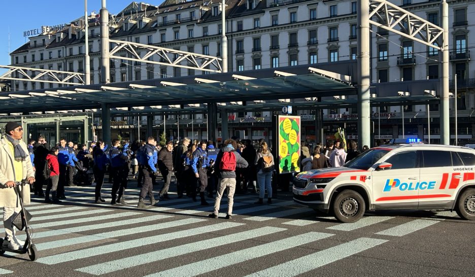 Issues opposées pour deux manifestations pro-kurdes
