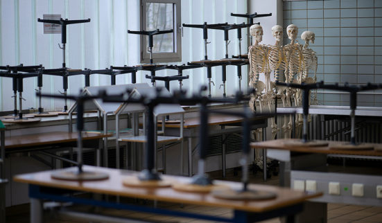 Médecins: le blues de la relève