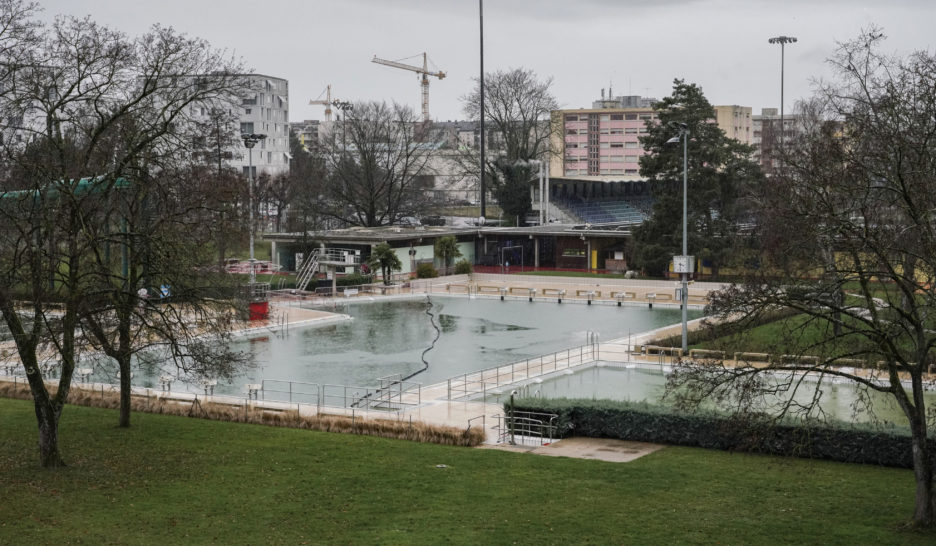 Future piscine carougeoise contestée
