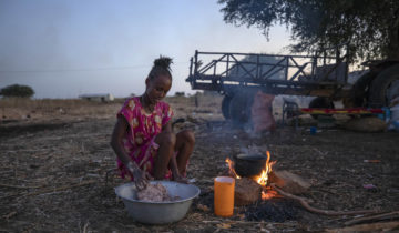 Les enfants meurent au Darfour