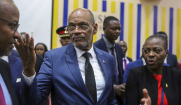 Ariel Henry jette l’éponge en Haïti