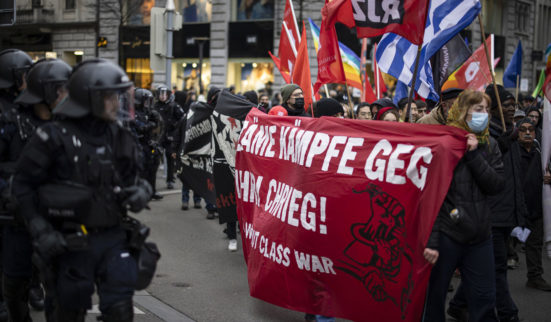 Droit de manifester restreint à Zurich