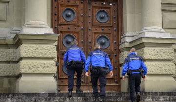 La police doit rester neutre