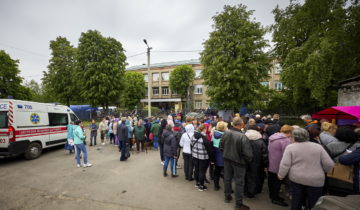 Des villages toujours sous le feu russe