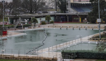 Nouvelle piscine en question à Carouge