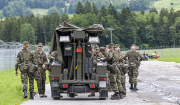 Plaidoyer contre les excès militaires