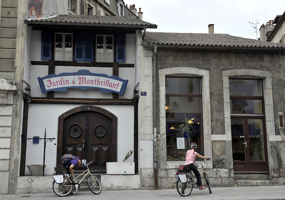 Le Jardin de Montbrillant refuse de déménager - Le Courrier